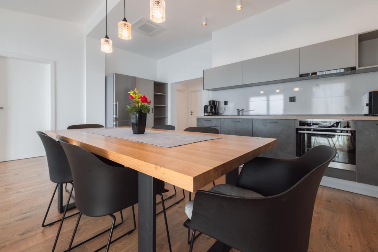 Apartmani Stipe Brela Buitenkant foto