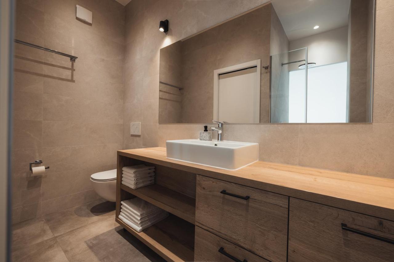 Apartmani Stipe Brela Buitenkant foto