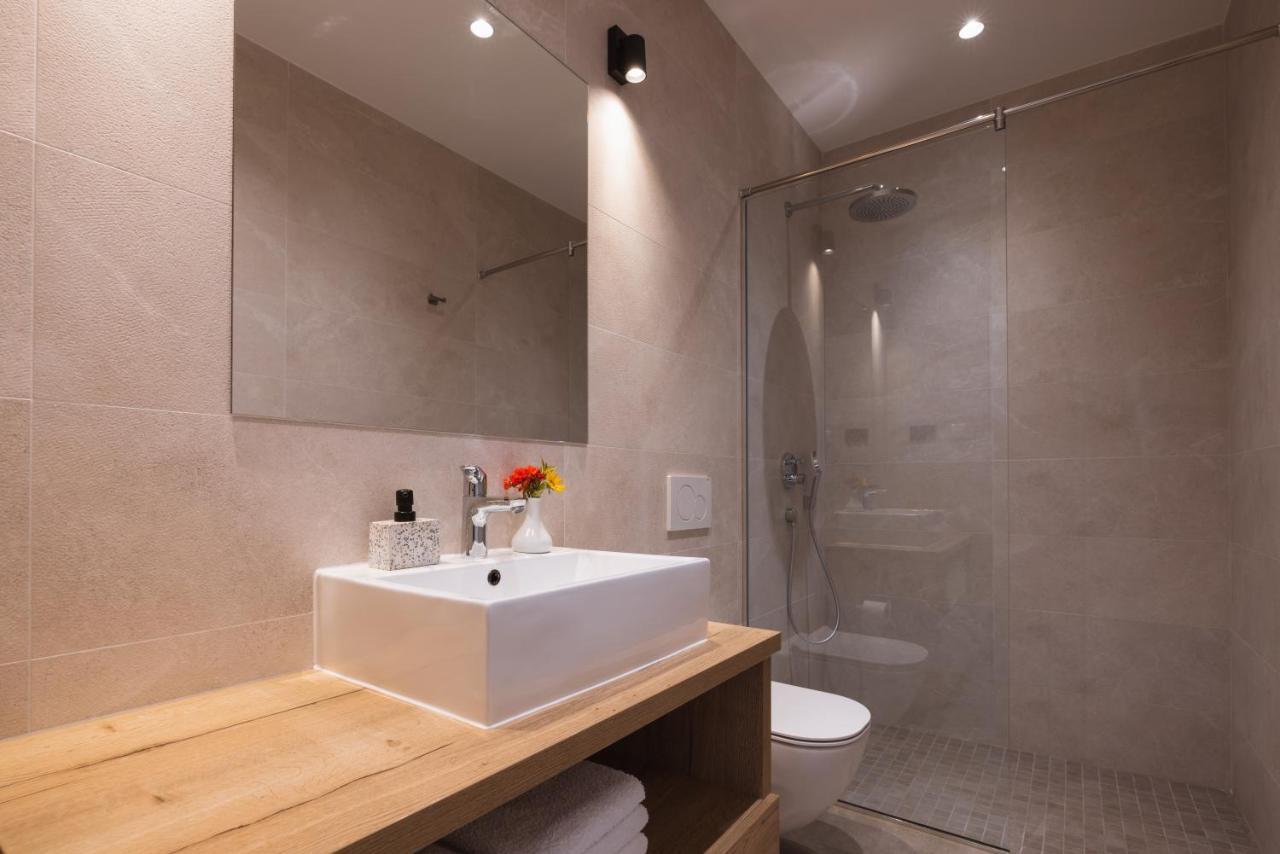 Apartmani Stipe Brela Buitenkant foto