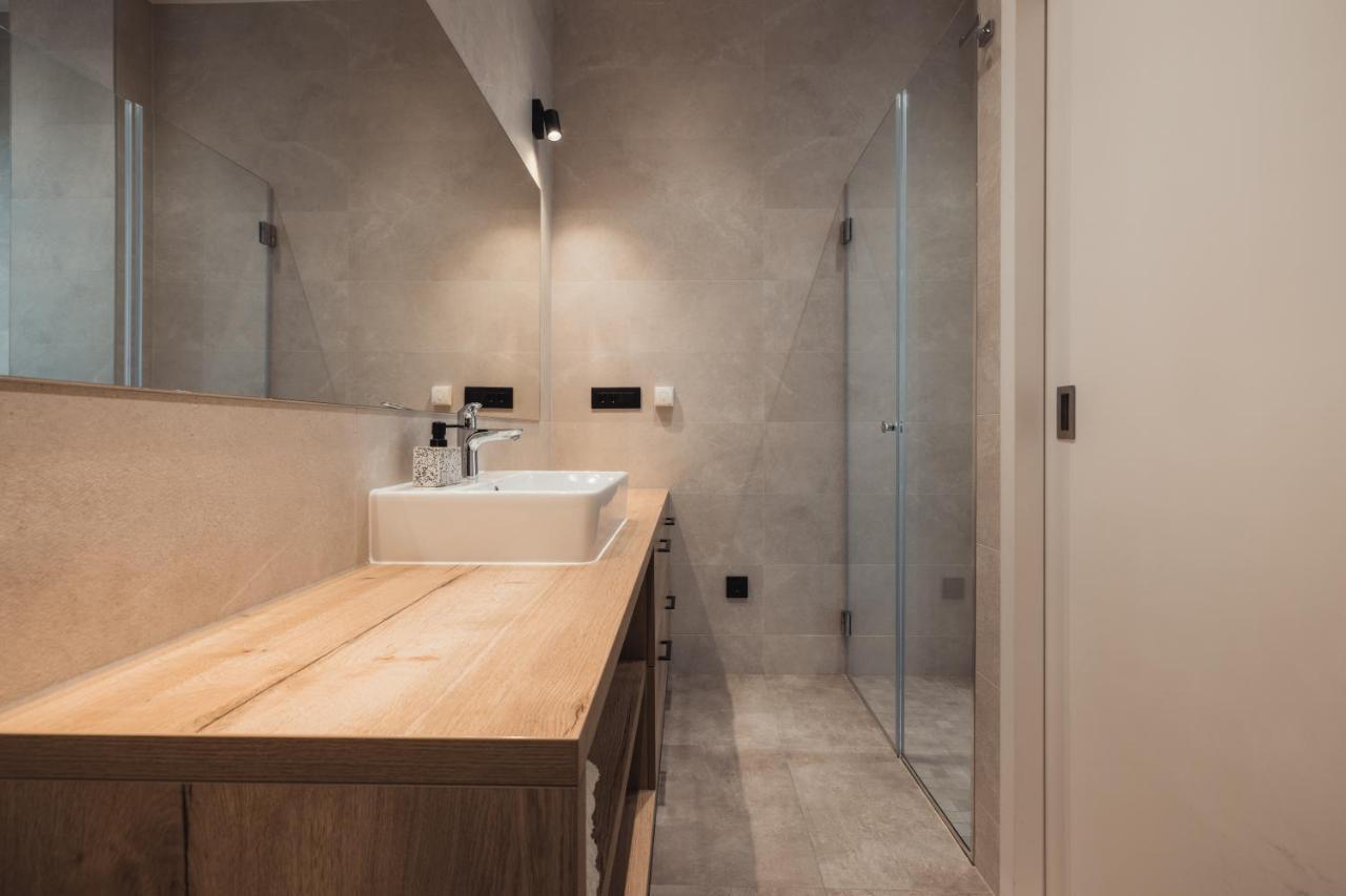 Apartmani Stipe Brela Buitenkant foto